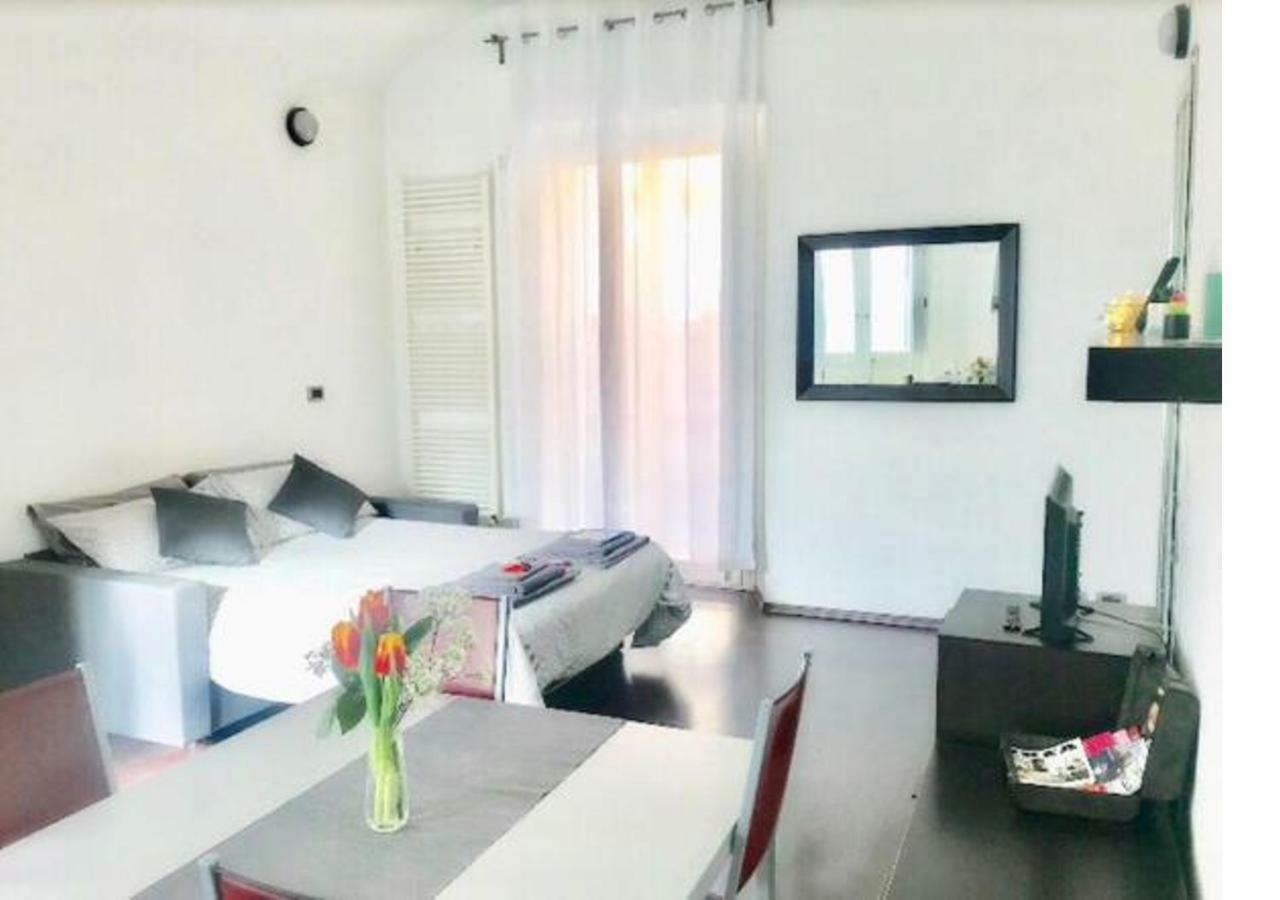 Cozy Studio Apartment - Borgo Campidoglio Turin Exterior photo