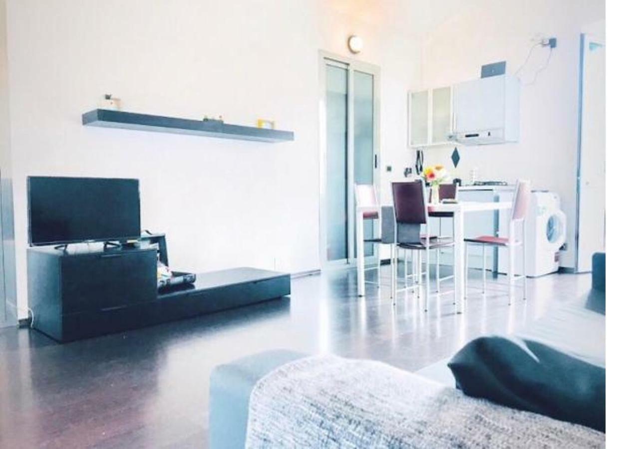 Cozy Studio Apartment - Borgo Campidoglio Turin Exterior photo